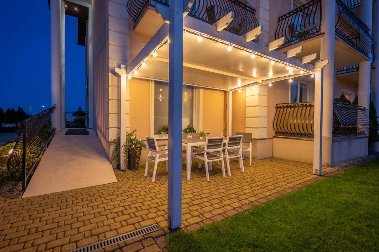 Pensjonat Marynarski - Apartamenty Дарлувко Екстер'єр фото