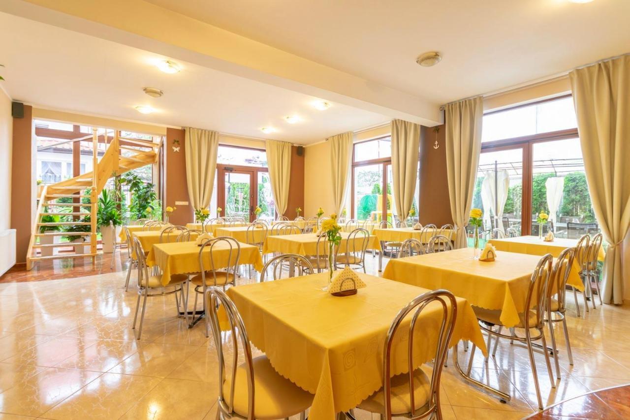 Pensjonat Marynarski - Apartamenty Дарлувко Екстер'єр фото