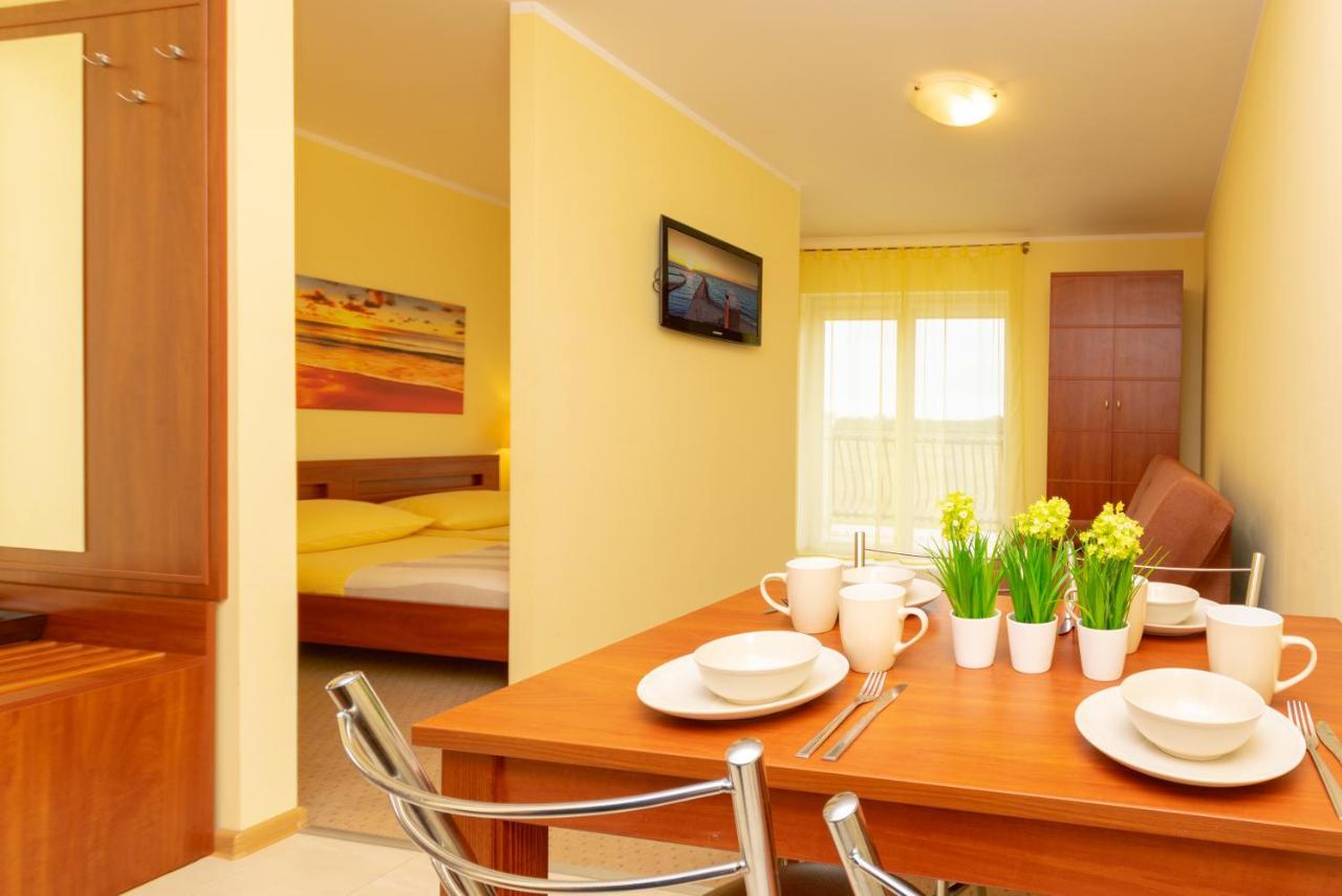 Pensjonat Marynarski - Apartamenty Дарлувко Екстер'єр фото